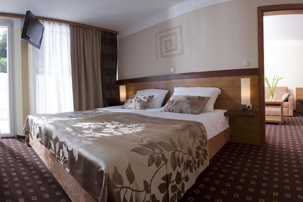 Hotel Aquapark Zusterna Koper Dış mekan fotoğraf