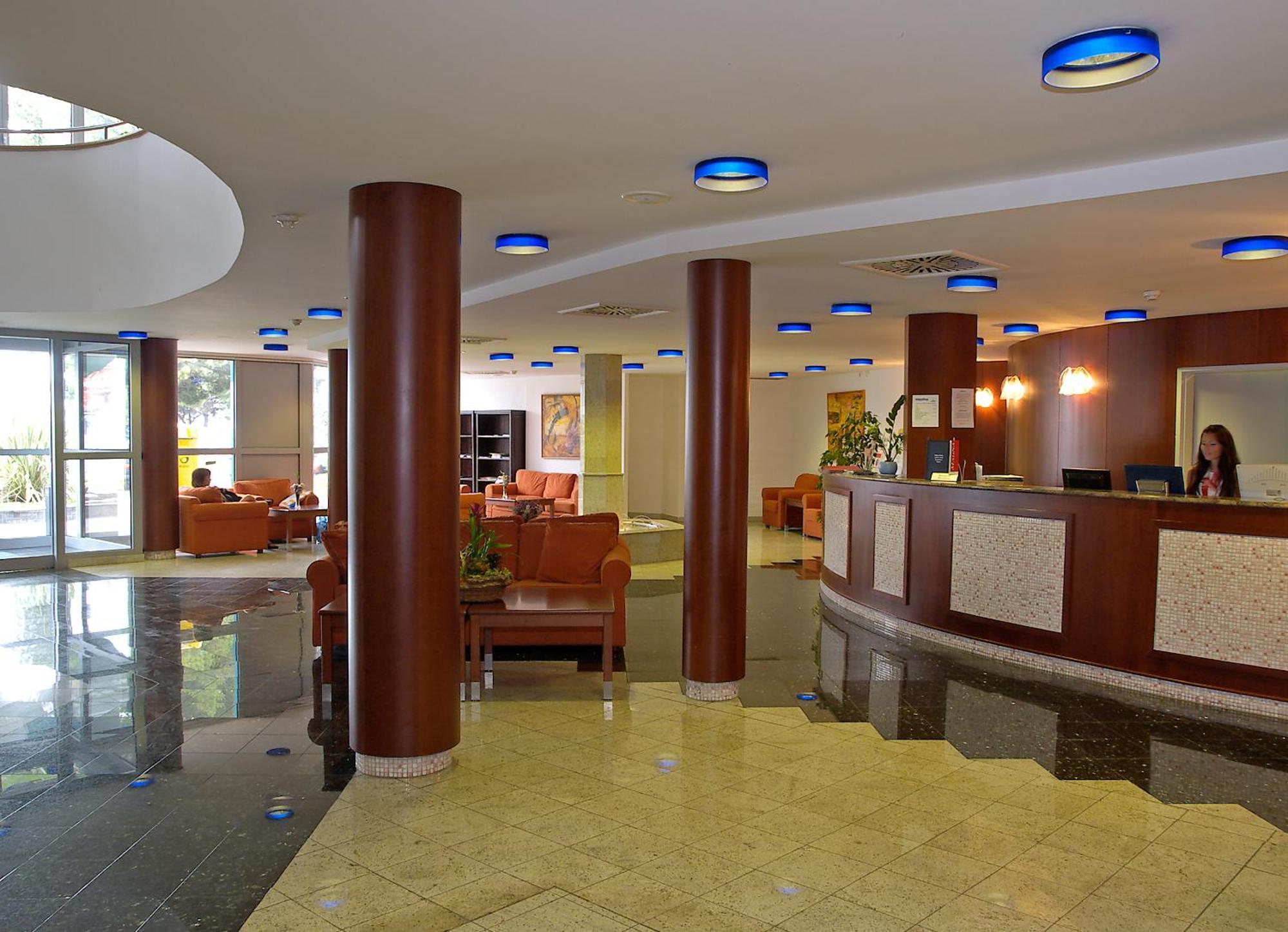 Hotel Aquapark Zusterna Koper Dış mekan fotoğraf