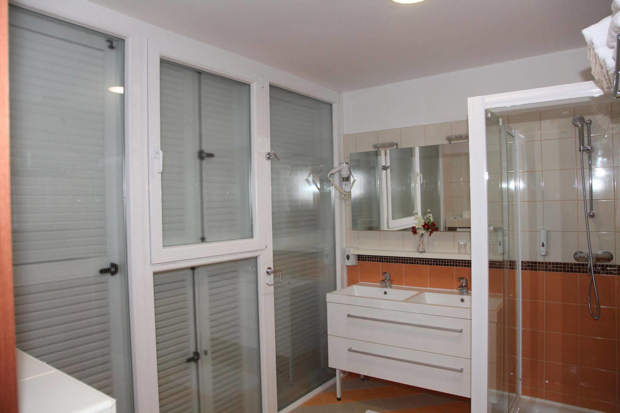 Hotel Aquapark Zusterna Koper Dış mekan fotoğraf