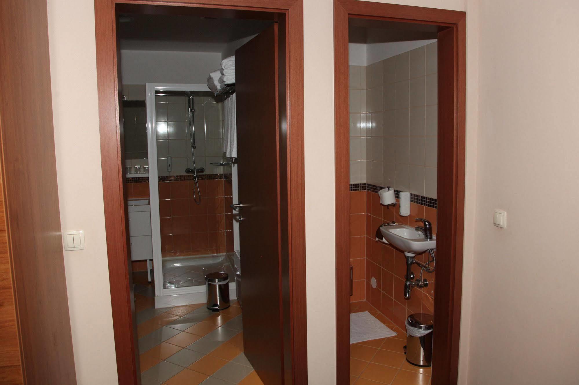 Hotel Aquapark Zusterna Koper Dış mekan fotoğraf